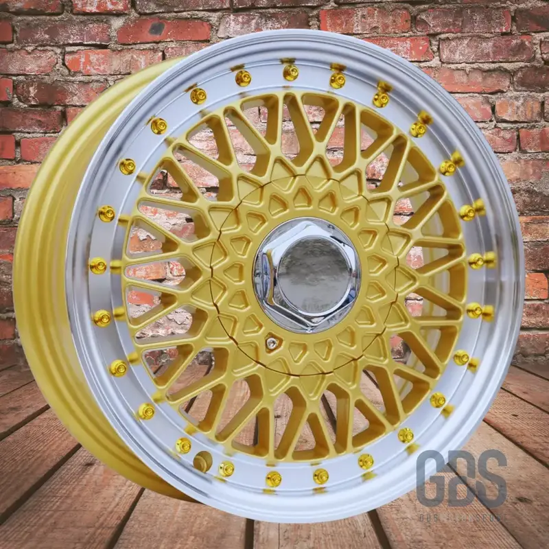 4 jantes Look BBS RS Centre Doré BMW R17" X 7.5" ET35