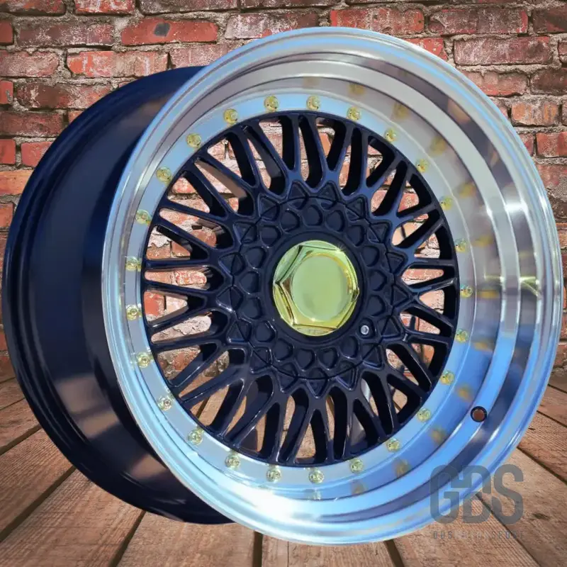 4 jantes Look BBS RS Centre noir BMW R15" X 7" ET35
