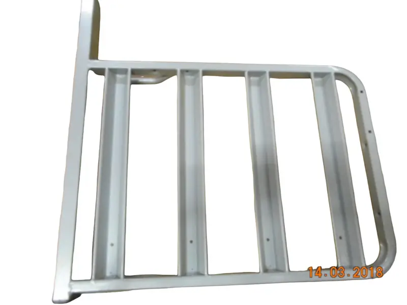 Aile gauche avec rails pour porte-vélos Bike Four - 90108