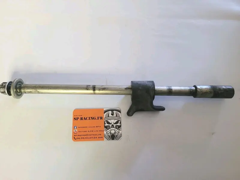 Axe De Roue Arrière Yamaha T-MAX 500 2007 sj05 (#24722)