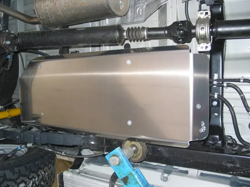 Blindage Réservoir Aluminium 6mm N4 Offroad - Toyota Hilux Vigo/Revo