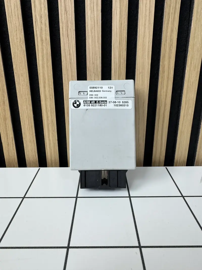 BMW AHM 4R Adaptateur de remorque 12V Helbako - Occasion Outlet