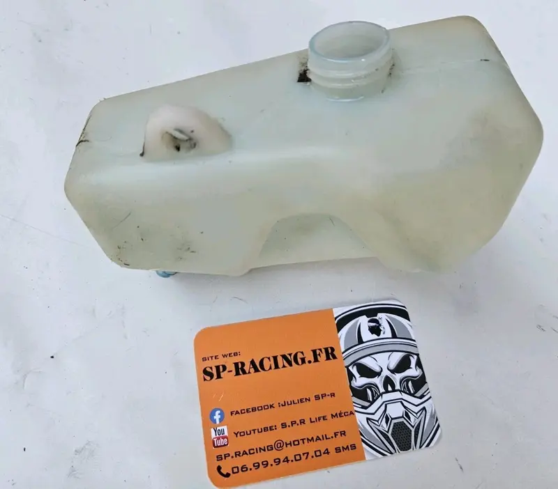 Bocal Huile Moteur Mélange Suzuki 50 Jr 2001 (#24959)