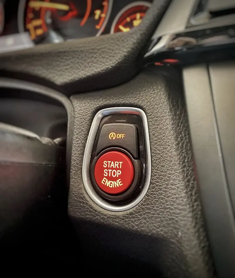 Bouton de Démarrage Performance Rouge Bleu Argent pour BMW Série 1 2 3 4 5 X3 X4 X5 X6 F20 F30 F32 (2010 à 2020)