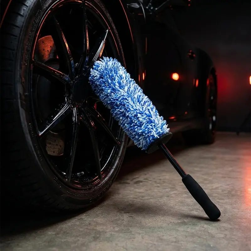 Brosse à jantes auto – nettoyage profond sans rayer