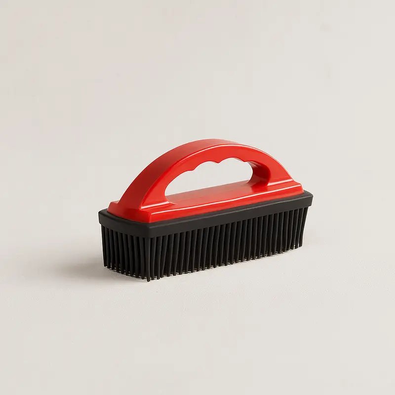Brosse anti-poils en caoutchouc – vêtements, sièges et tapis sans effort