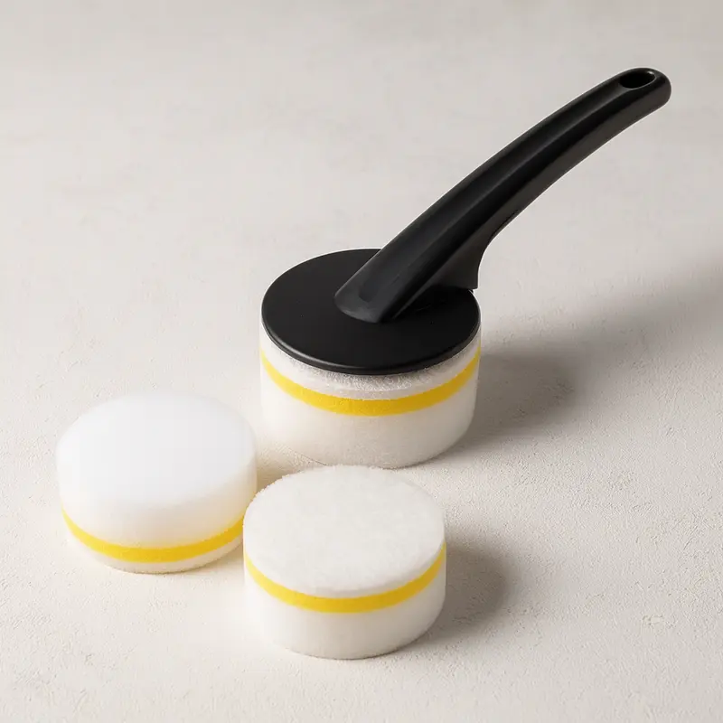 Brosse détachante magique SUBLIMO – Manche ergonomique + 6 éponges mélamine