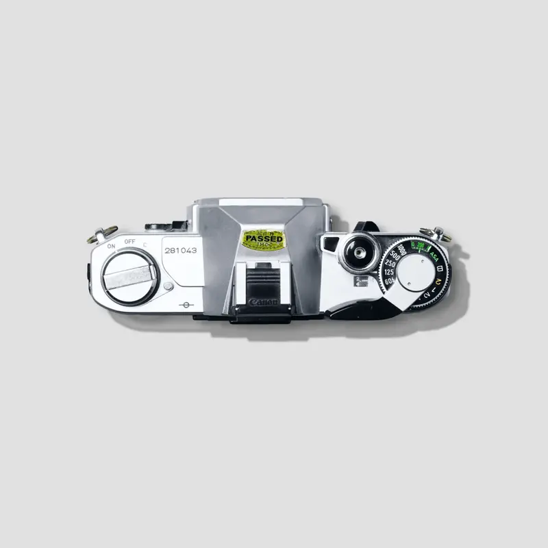 Canon AT-1 35mm SLR monture FD - Occasion