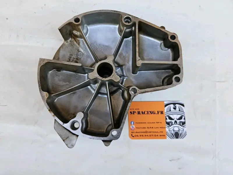 Carter Interne Côté Allumage Yamaha 500 Tmax 2007 SJ05 (#24965)