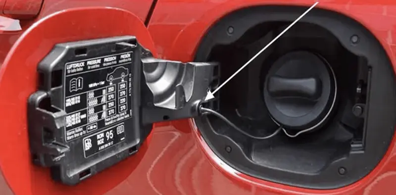 Cordon Attache bouchon réservoir de carburant MERCEDES Classe A B C E S CLA GLA GLC GLE ML