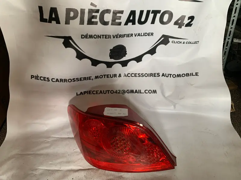 Feu arrière gauche Peugeot 307 phase 2