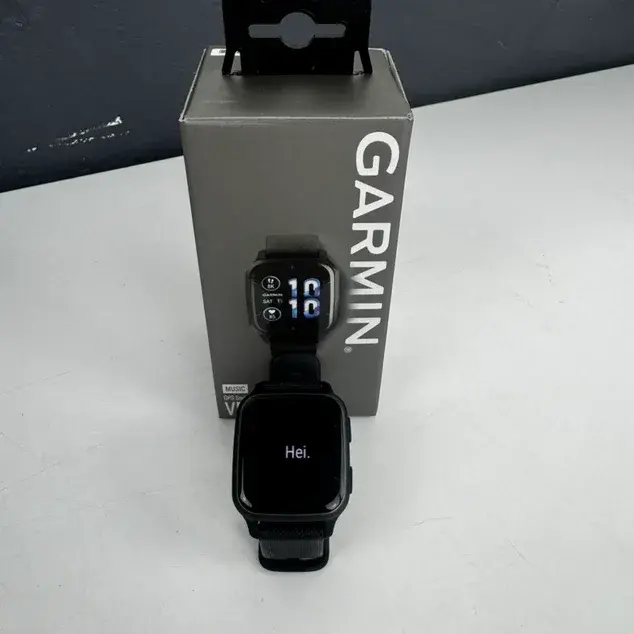 Garmin Venu AMOLED GPS Smartwatch Noir - Reconditionné