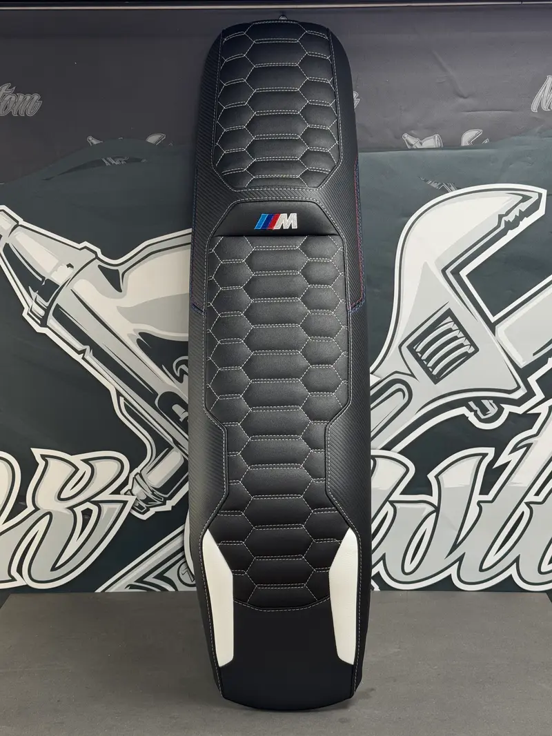 Garnissage de selle pour BMW CE-04 ( 2021 à aujourd'hui )