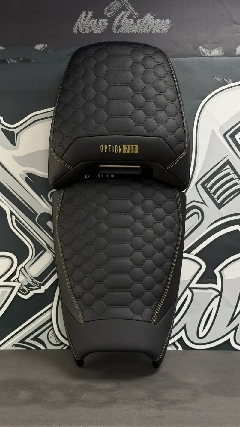 Garnissage de selle pour BMW R 1300 GSA