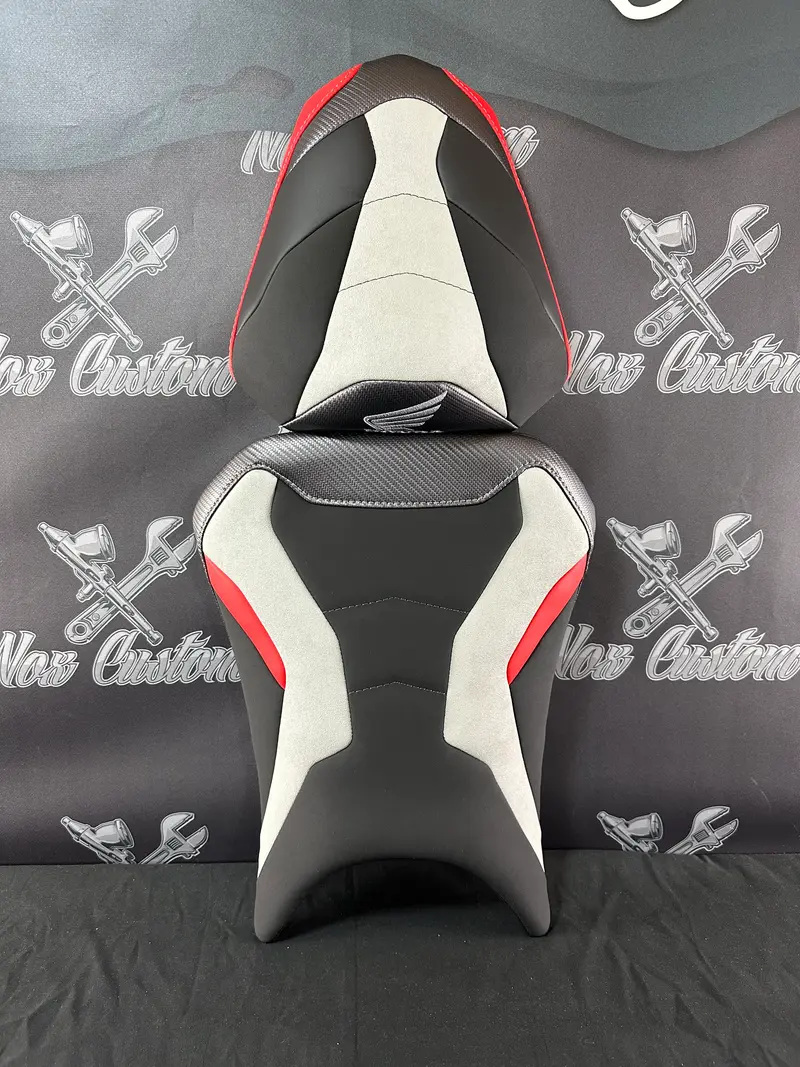 Garnissage de selle pour HONDA HORNET 750 & 500 (2023)