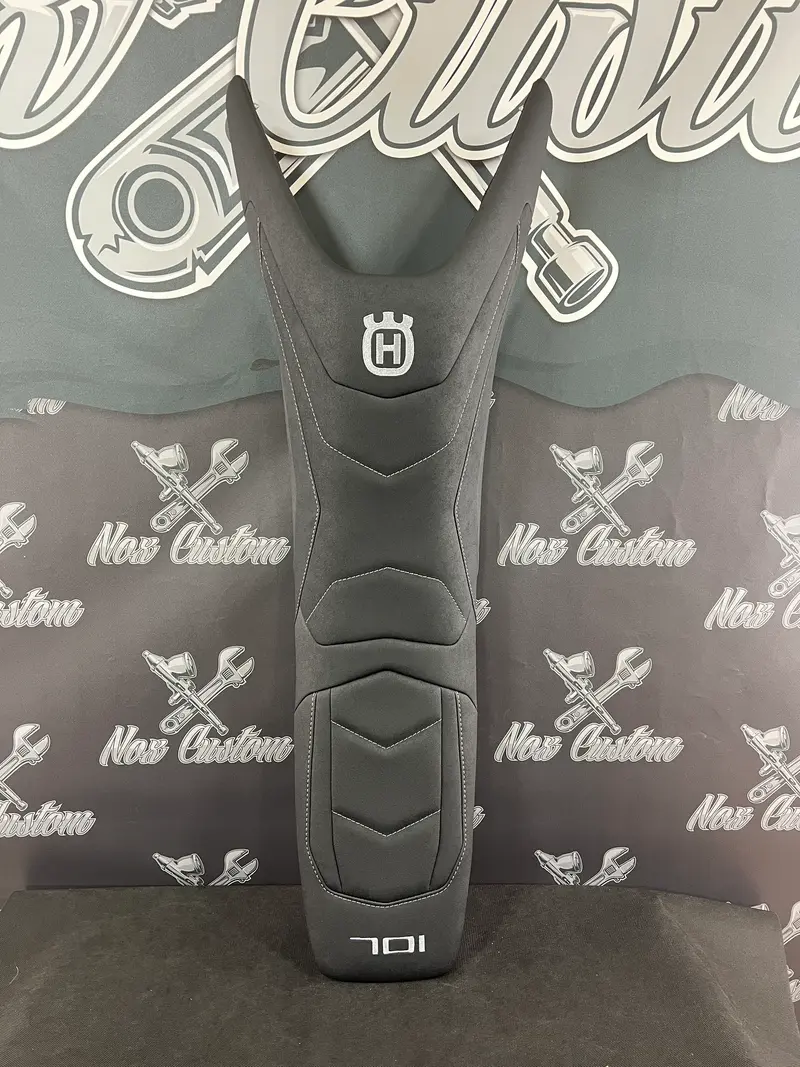 Garnissage de selle pour HUSQVARNA 701 ( 2016 à Aujourd'hui )