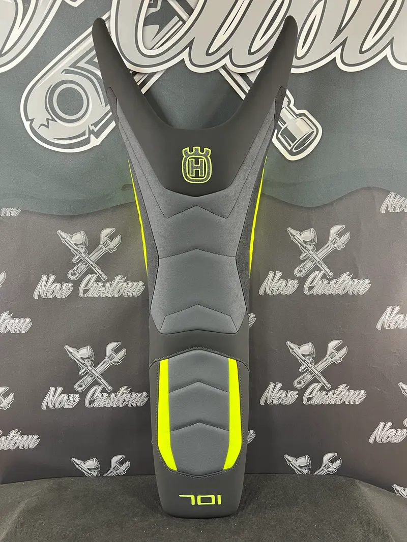Garnissage de selle pour HUSQVARNA 701 ( 2016 à Aujourd'hui )