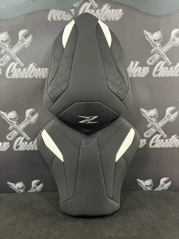 Garnissage de selle pour KAWASAKI Z 1000 & Z 750 ( 2007 à 2009 )
