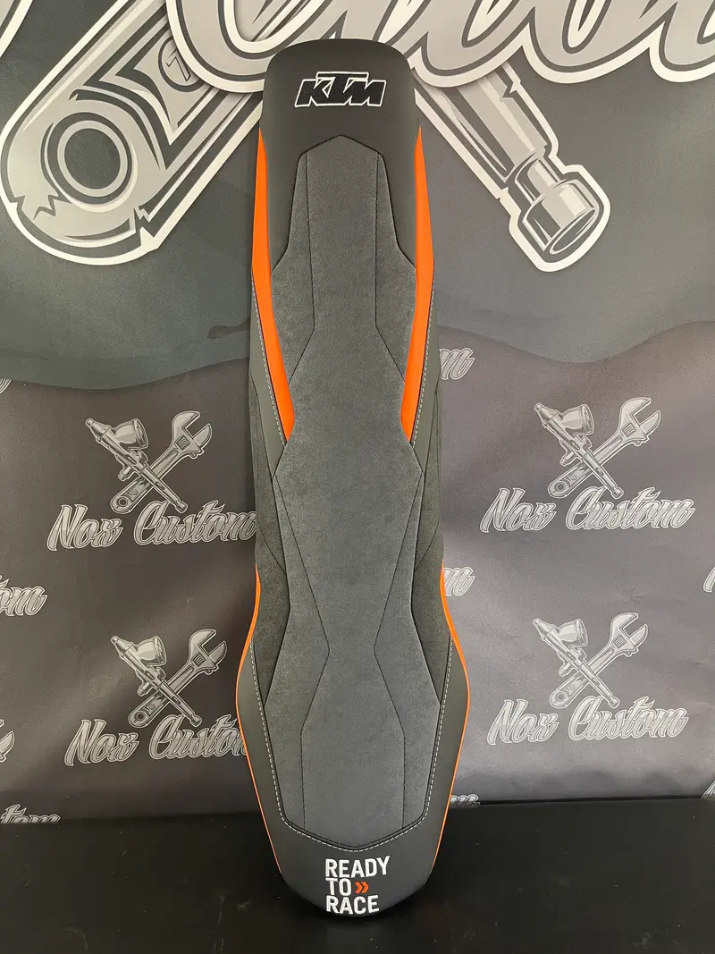 Garnissage de selle pour KTM 690 SMC ( 2007 à Aujourd'hui )