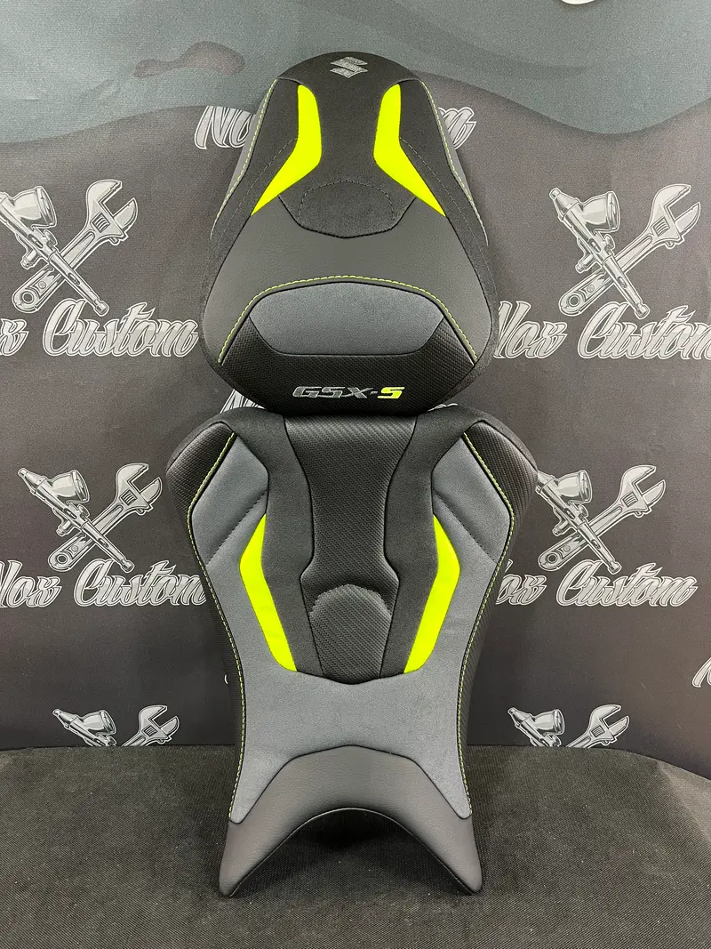 Garnissage de selle pour SUZUKI 950 / 1000 GSX-S ( 2021 à 2024 )