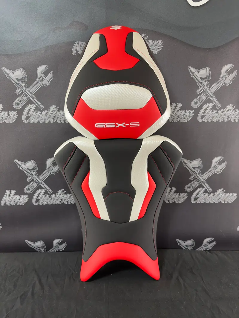 Garnissage de selle pour SUZUKI 950 / 1000 GSX-S ( 2021 à 2024 )