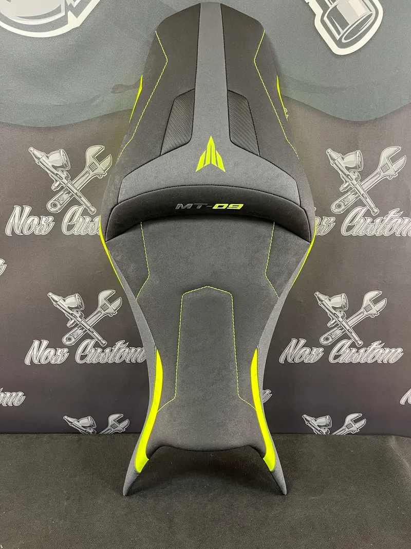 Garnissage de selle pour YAMAHA MT-09 - Phase 1 & 2 ( 2013 à 2020 )