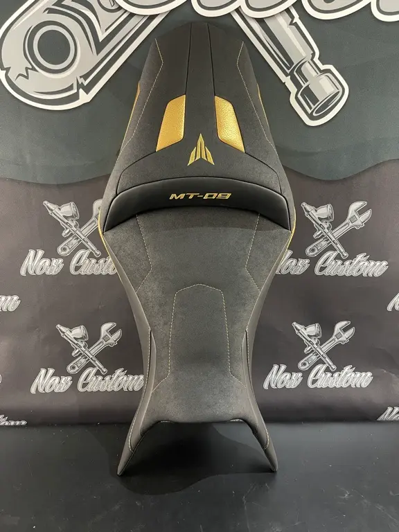 Garnissage de selle pour YAMAHA MT-09 - Phase 2 ( 2017 à 2020 )