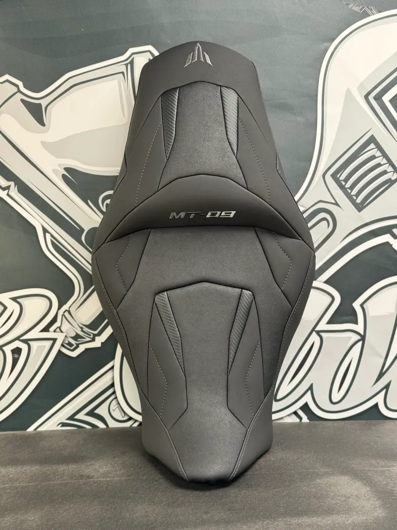 Garnissage de selle pour YAMAHA MT-09 - Phase 3 ( 2021 à 2023 )