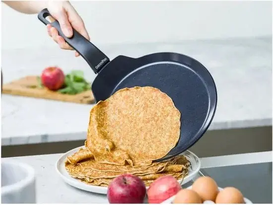 GreenPan Essence Crêpière 24cm Noir - Nouveau Outlet
