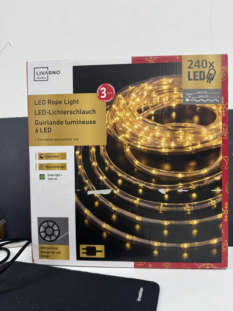 Guirlande lumineuse LED rouge Livarno 15m - Nouvelle sortie