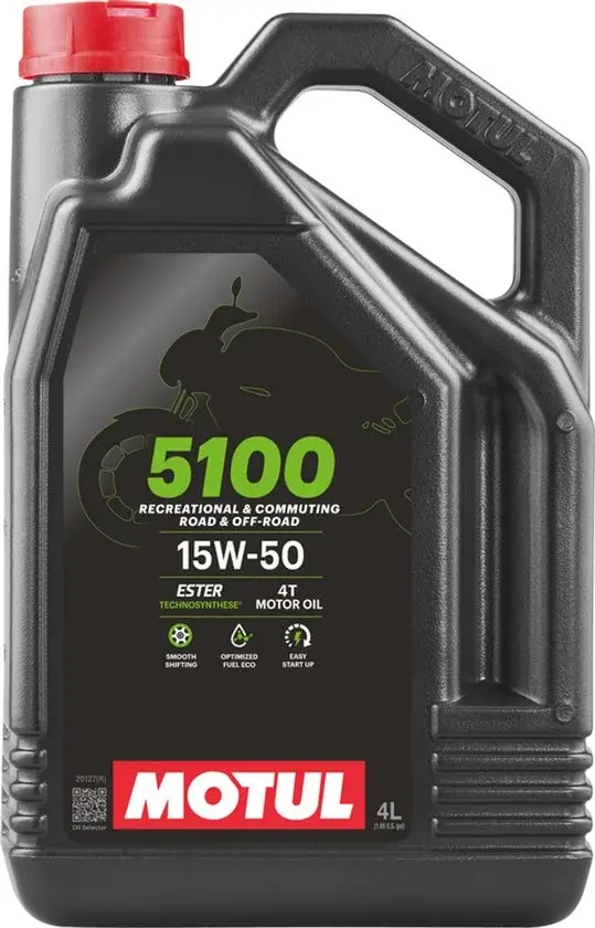 Huile moteur MOTUL 5100 15W50 4T 4L - Nouvelle prise