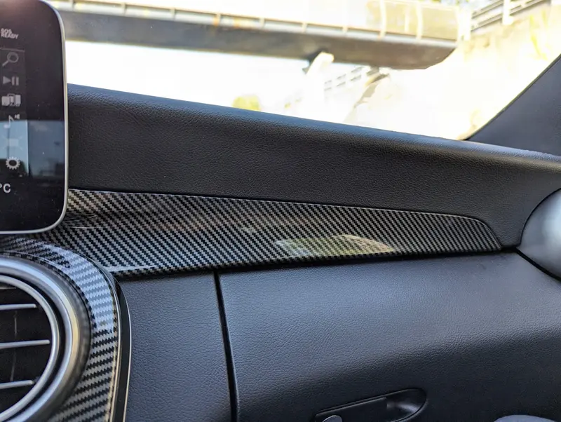 Inserts intérieur carbone Tableau de bord Accoudoir pour Mercedes Classe C W205 (2014 à 2021)