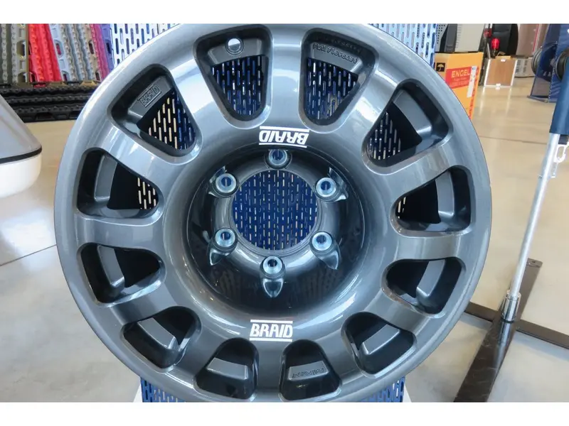 Jante Alu BRAID Fullrace Grise 7x16 5x130 ET30