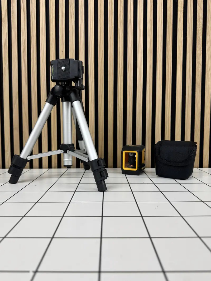 Laser croix SmartG Trépied réglable + Sac - Nouveau Outlet