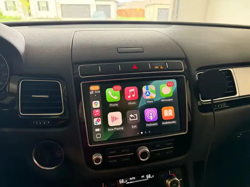 Module Apple CarPlay Sans Fil Android Auto pour VW Touareg RNS 850 (2011 à 2017)