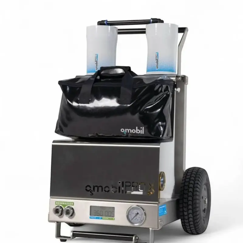 OSMOBIL PRO X pour le nettoyage des panneaux photovoltaïques en verre et des façades
