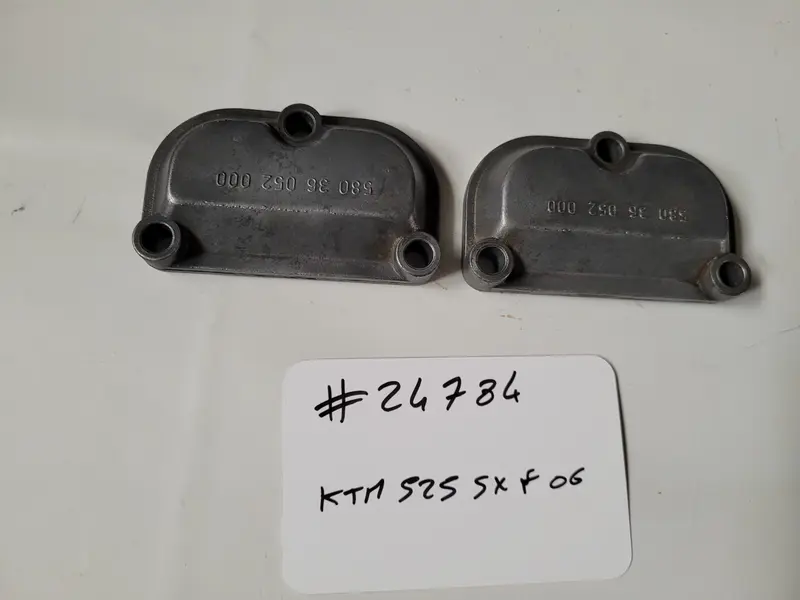 Paire De Carters Couvercle De Soupapes 58036052000 KTM 525 SXF 2006 (#24784)