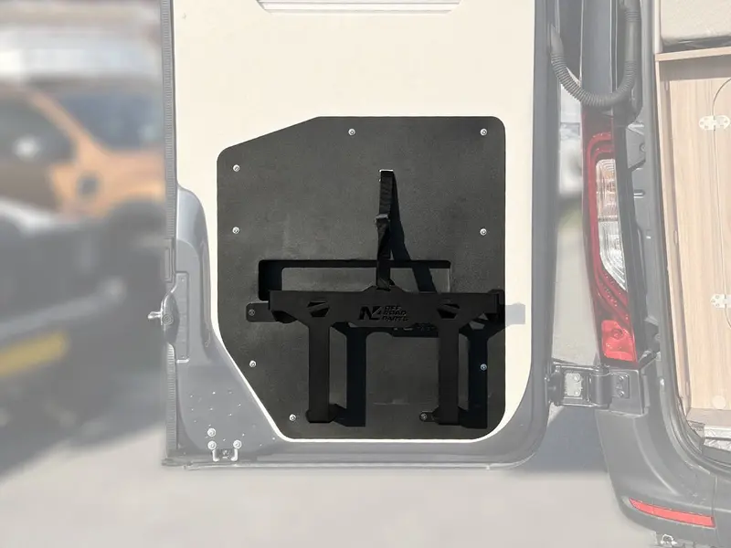 Panneau porte arrière gauche avec rangement Mercedes Sprinter W907 N4-Offroad