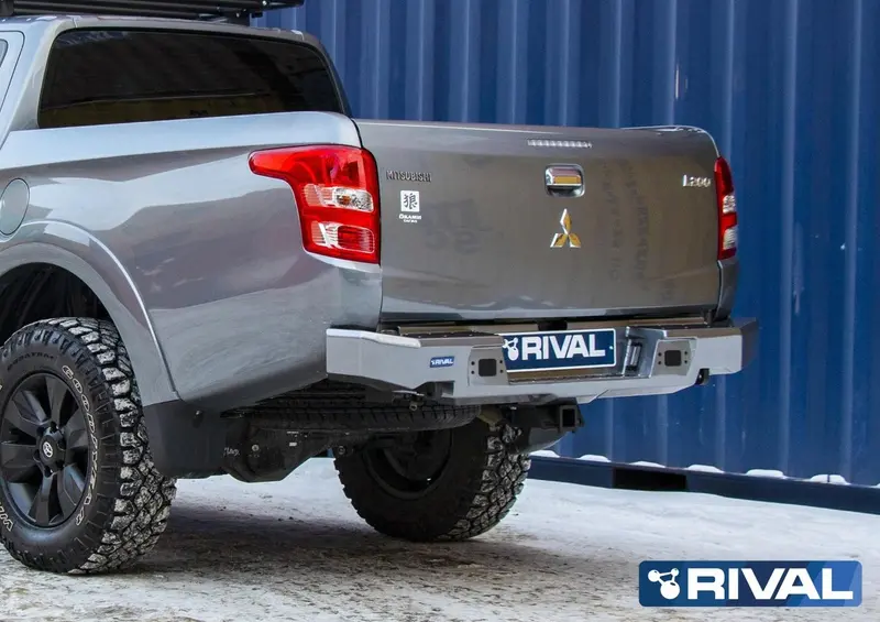 Pare-choc Arrière Aluminium Rival - Mitsubishi L200 (2015-2018)