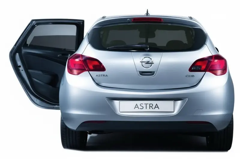 Pare-soleil pour lunette & vitres arrière - Opel Astra J