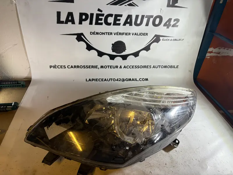 Phare avant gauche Renault Scenic 3 phase 1