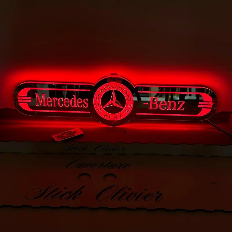 Plaque lumineuse décor MERCEDES pour Pare-Brise