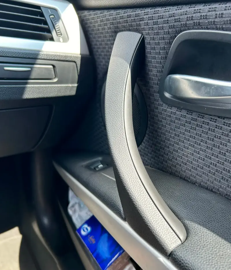Poignées de portes intérieures pour BMW Série 3 M3 E90 (2005 - 2011)