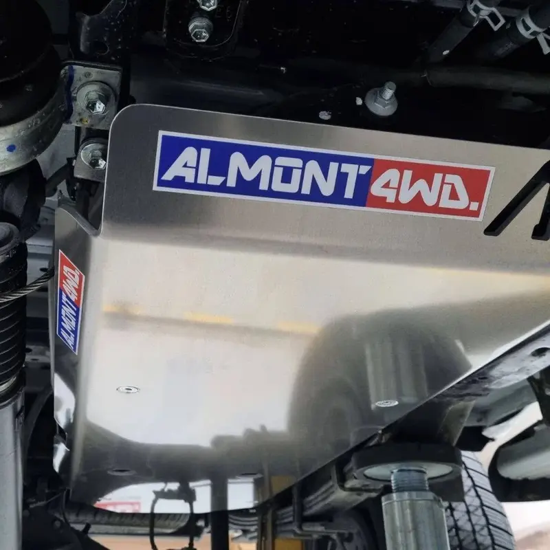 Protection ALMONT4WD Reservoir a Carburant | Toyota Hilux Vigo - 6mm