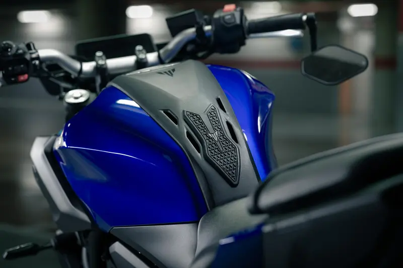 PROTECTION DE RESERVOIR YAMAHA MT-07 2025