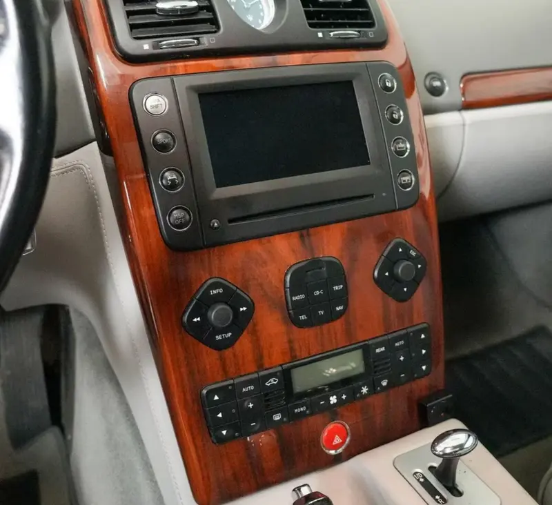 Réfection Boutons Collants de Console Centrale pour Maserati Quattroporte V (2003-2012)