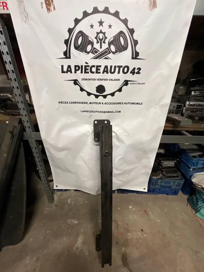 Renfort AVANT Peugeot 3008 ou 5008