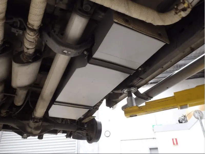 Réservoir de remplacement LRA 145L Nissan Navara D40 Espagnol