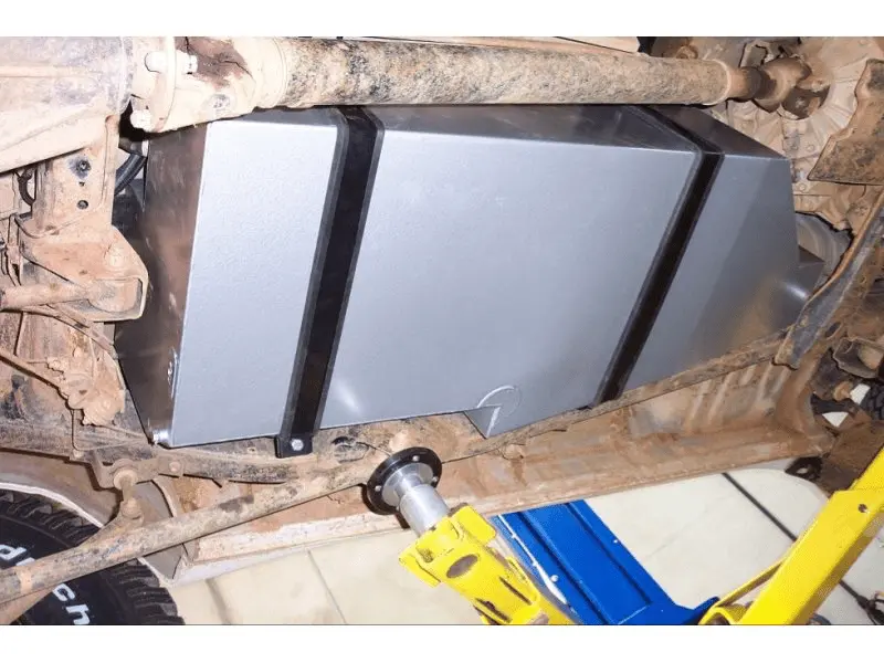 Réservoir de remplacement LRA 150L Toyota Land Cruiser FZJ105