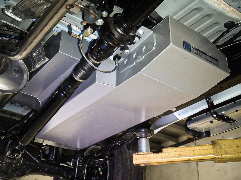 Réservoir LRA 140L Toyota Hilux Revo 2016-2025 (Compatible AdBlue)